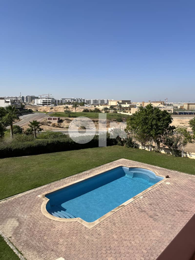 Spaciouus 5 bed family home on Muscat Hills 11