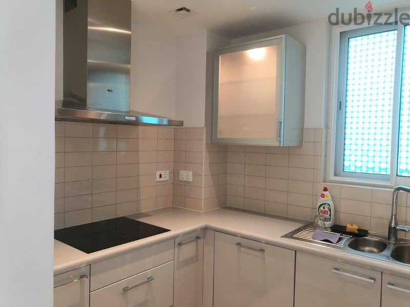 Gorgeous One bedroom apartment for sale in Al Mouj 6