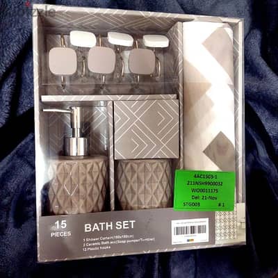 BATH ACCESSORIES