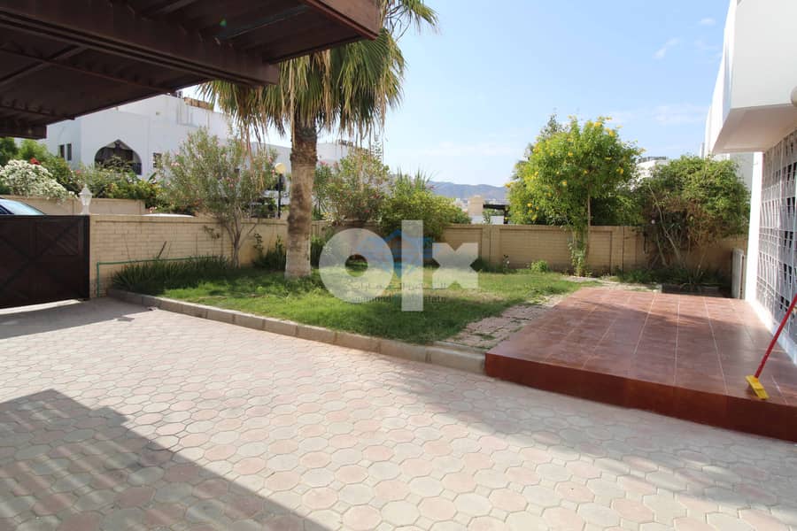 #REF894  Beautiful 3BR Villa for Rent in Qurum 1