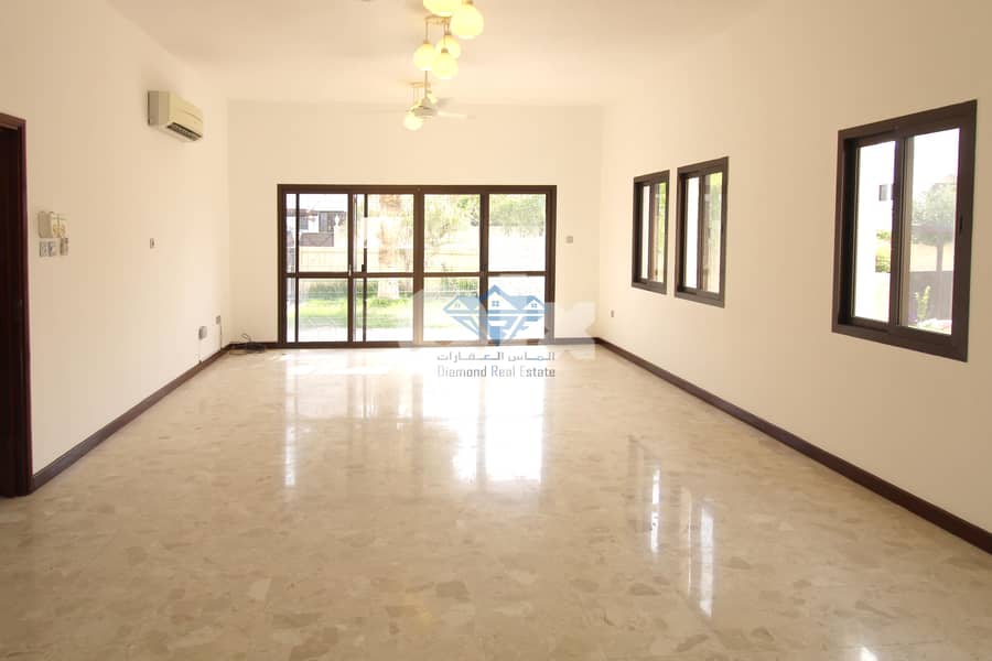 #REF894  Beautiful 3BR Villa for Rent in Qurum 2