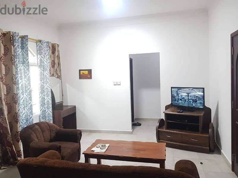 استوديو للإيجار في  العذيبة Furnished Studio for rent in Al-aziba 1