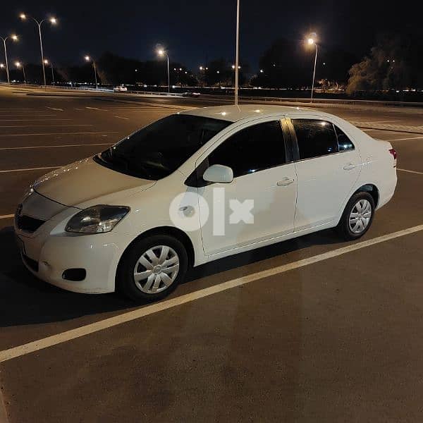 Toyota yaris for rent 125 only office** 0