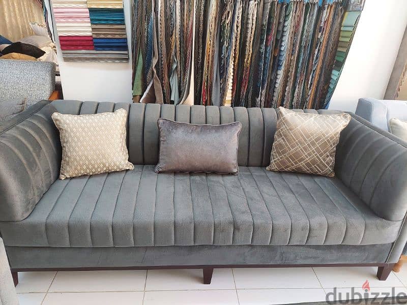 special offer new sofa 8th seater with table  320 rial. 5