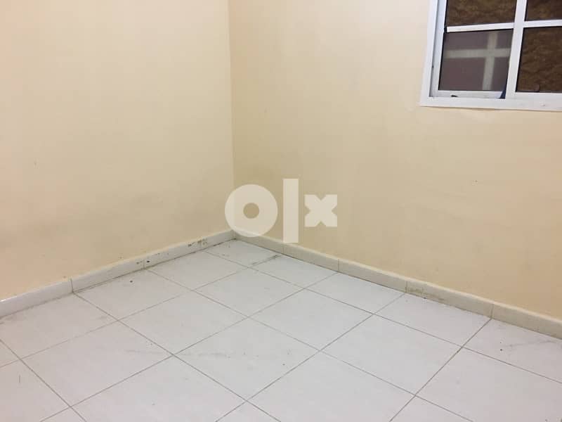 flat for rent in Mutrah 0