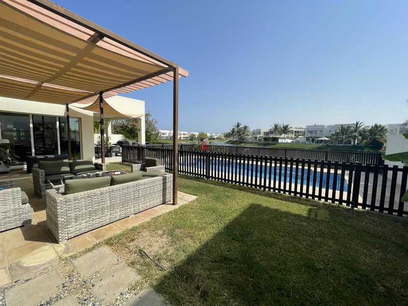 Scenic 5 Bedroom Lake Front Villa with Private Pool in Al Mouj 7