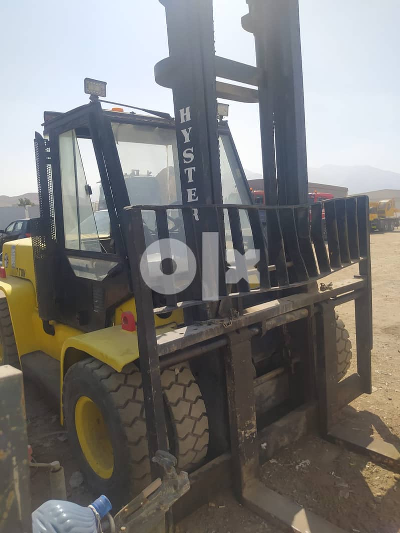 Forklift 7 ton on monthly basis Rent negotiable 1