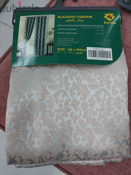 new Ready made curtains 2 pieces 5 rial 8