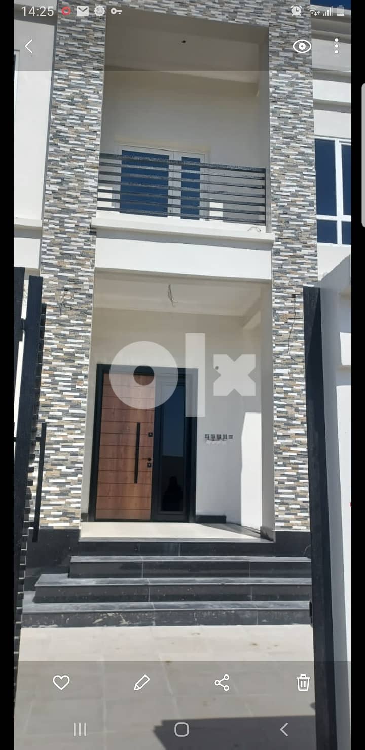 A brand new spacious  villa for sale in abu nakhal 5