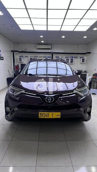 Toyota RAV4 Limited (2017) American car, Very good condition. 0