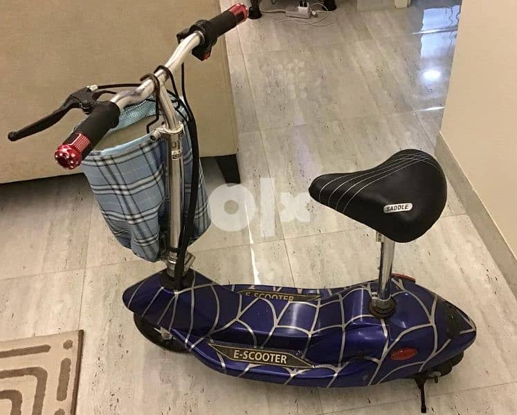 Electrical chargable scooter for sale 0