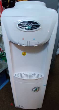 NEW WATER DISPENSER FOR SALE