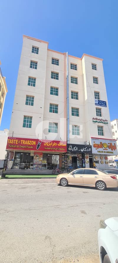 للإيجارشقه في الخوض السادسة تقع الشقة بالقرب من مسجد حي المعرفة - 3BHK For Rent in Al khoud 6