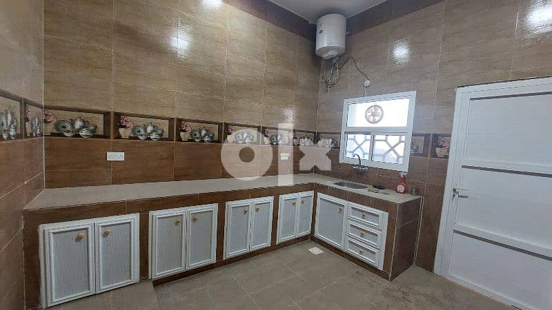 4bhk villa for rent falaj Al qabial 1