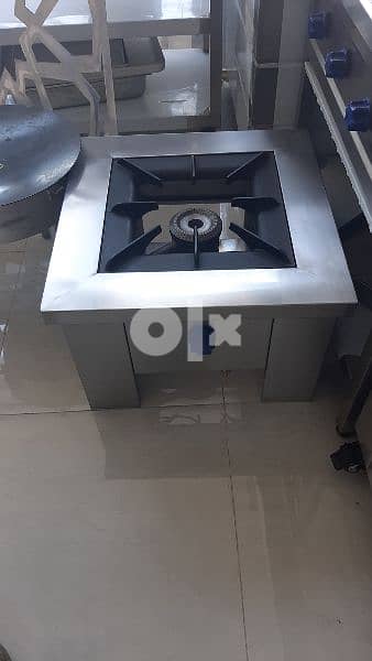 heavy duty cooking range