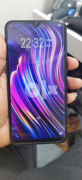 VIVO Y97 8GB RAM/256 GB MEMMORY 1