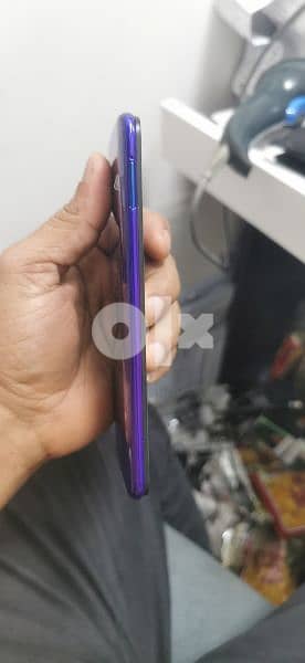 VIVO Y97 8GB RAM/256 GB MEMMORY 3