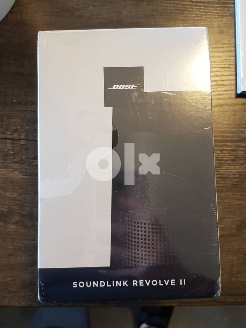 Bose SoundLink Revolve II Portable Bluetooth Speaker 0