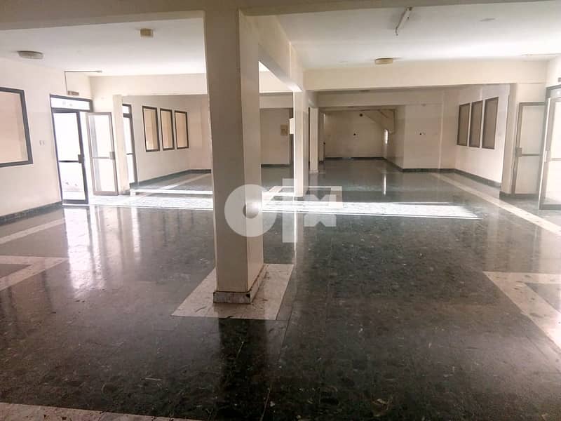 شقة 3 غرف واسعة بالخويرSpacious 3 bedroom apartment in Al Khuwair 15