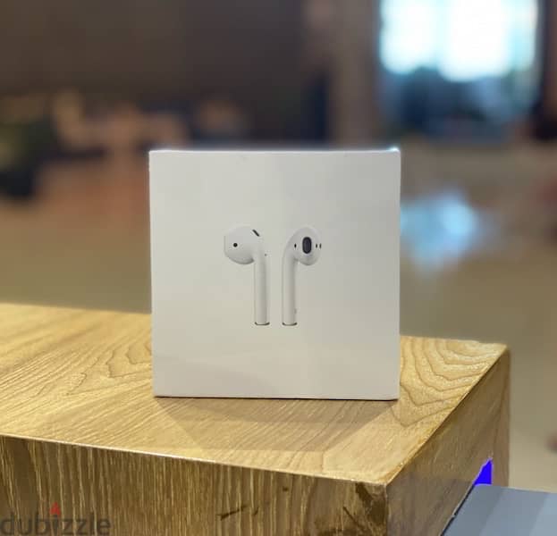 Apple AirPods (2nd generation) With Charging Case Brand New 1
