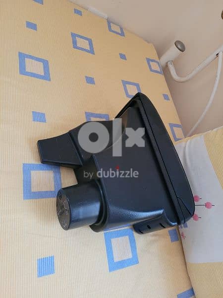 Arm/Hand Rest (For Toyota Yaris) 3