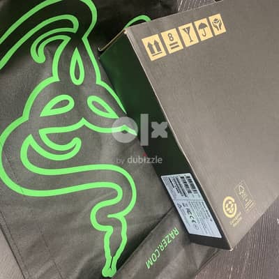 New Razer Blade 18    Whatsapp :(+44), 7887, 016, 299