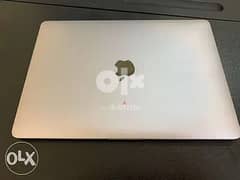 Apple Macbook Pro (13.3") with Touchpad