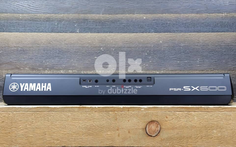 New Yamaha PSR-SX600 Digital Keyboard 61-Key 6