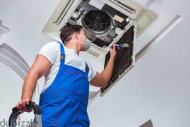 AC technician cleaning تنظيف وصيانة