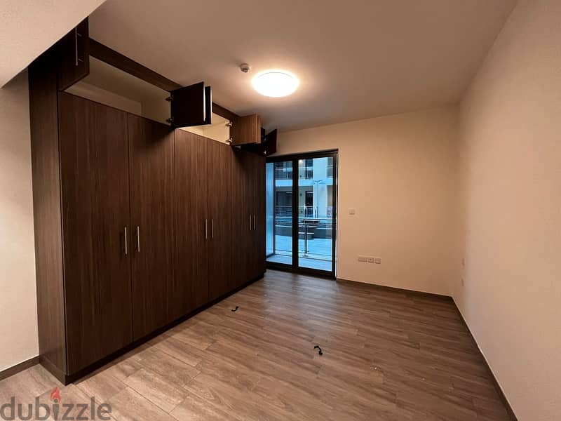 1 BR Flat in Boulevard Tower For Sale 4
