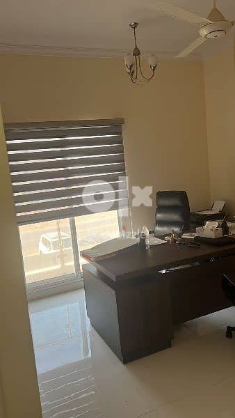 شقة تجارية في  بوشرOffice or commercial apartment for rent in Bousher 2