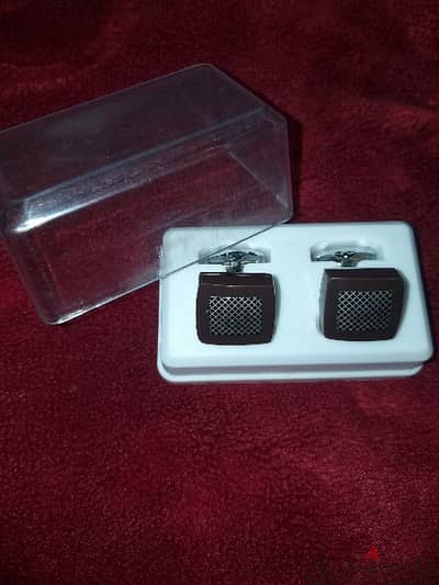 men's cufflinks or studs bought from Avenues mall