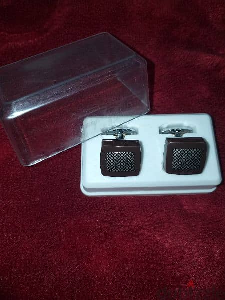 men's cufflinks or studs bought from Avenues mall 0
