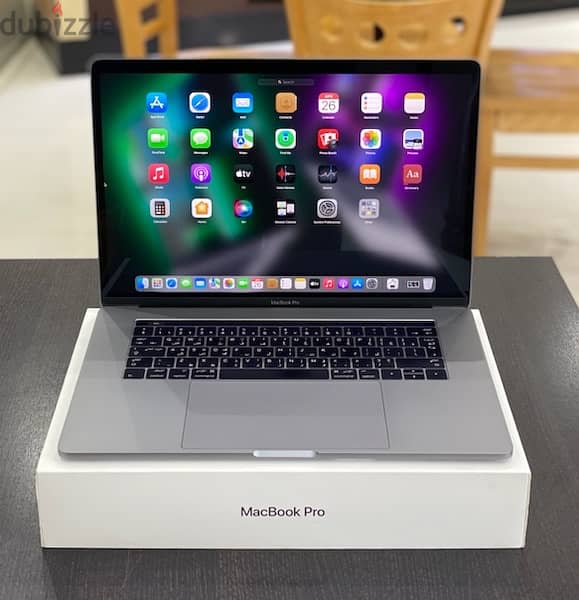 Apple MacBook Pro 15-Inch, 16GB RAM, 256GB SSD, 2.6GHz Intel Core i7 1
