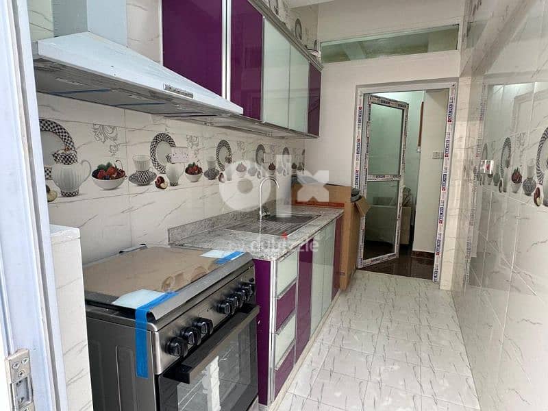 Modern & Nice Studio in Alkhuwair+Balcony استوديو مفروش بالخوير+بلكونة 2