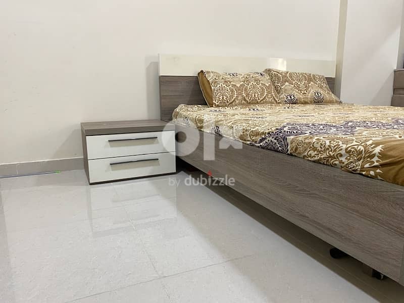 Italian Dublin King size bedroom set bed and wordrobe 5