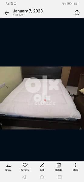 queen size bed in good cndition