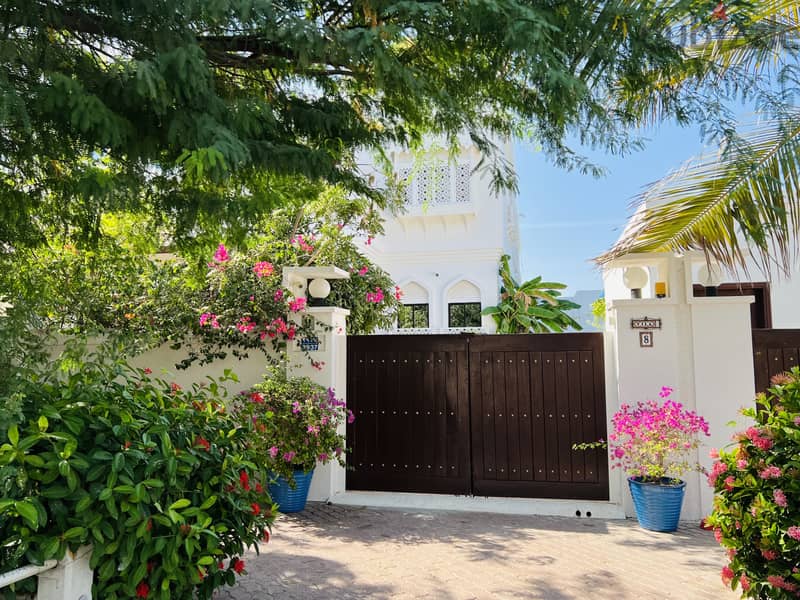 Villa For Rent In Qurum Beach 2