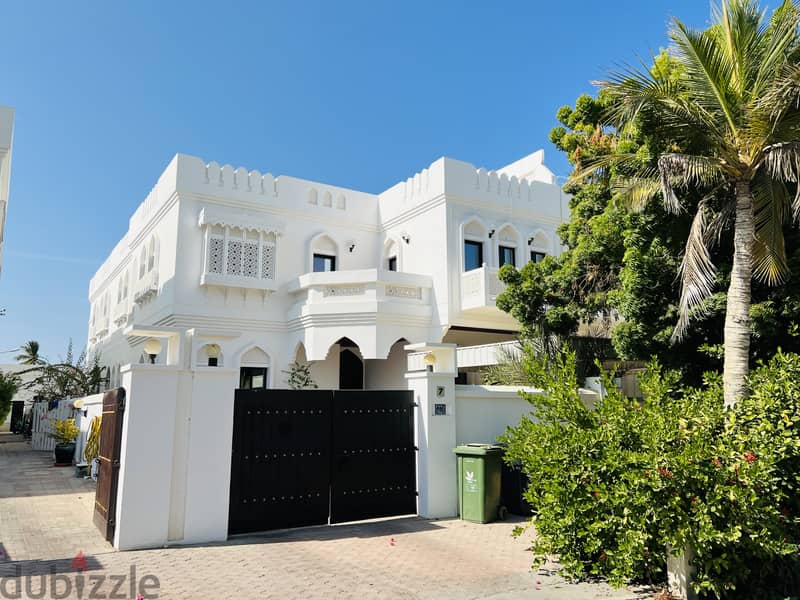 Villa For Rent In Qurum Beach 7