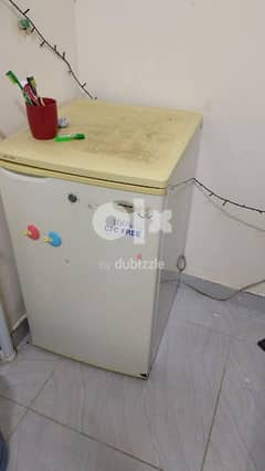 refrigerator 92924350