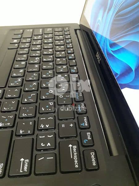 Dell Latitude 7280. . . 2