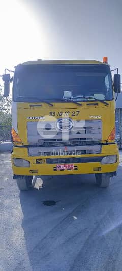 hino 2009 for rent
