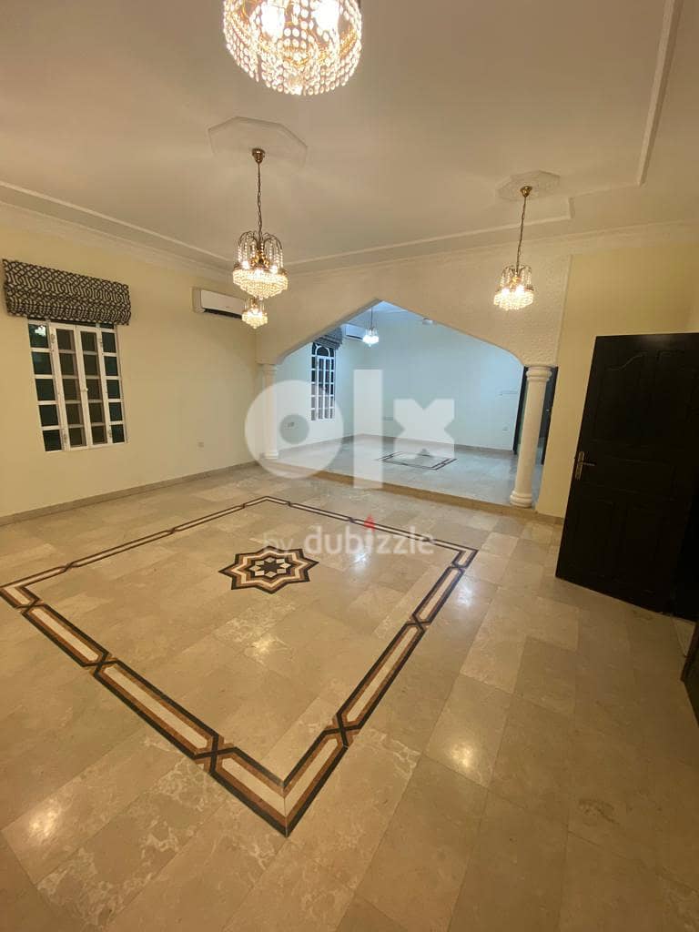 3Bedroom flat in North Ghobra near Fatima super market 1