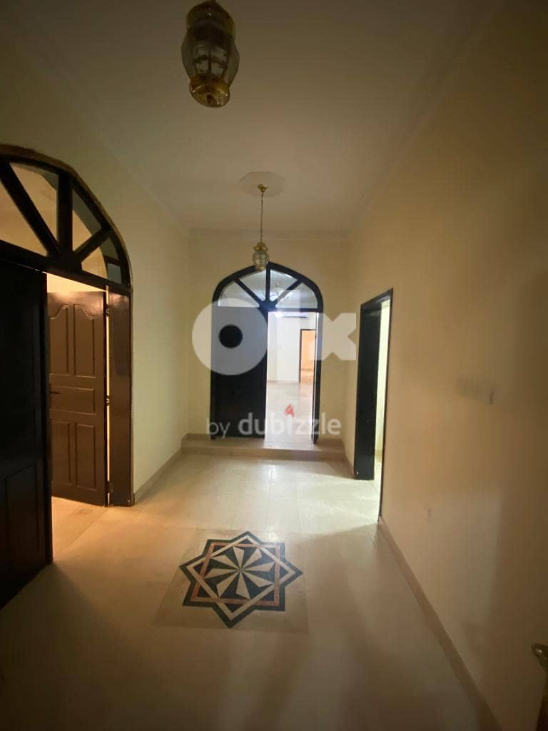 3Bedroom flat in North Ghobra near Fatima super market 2