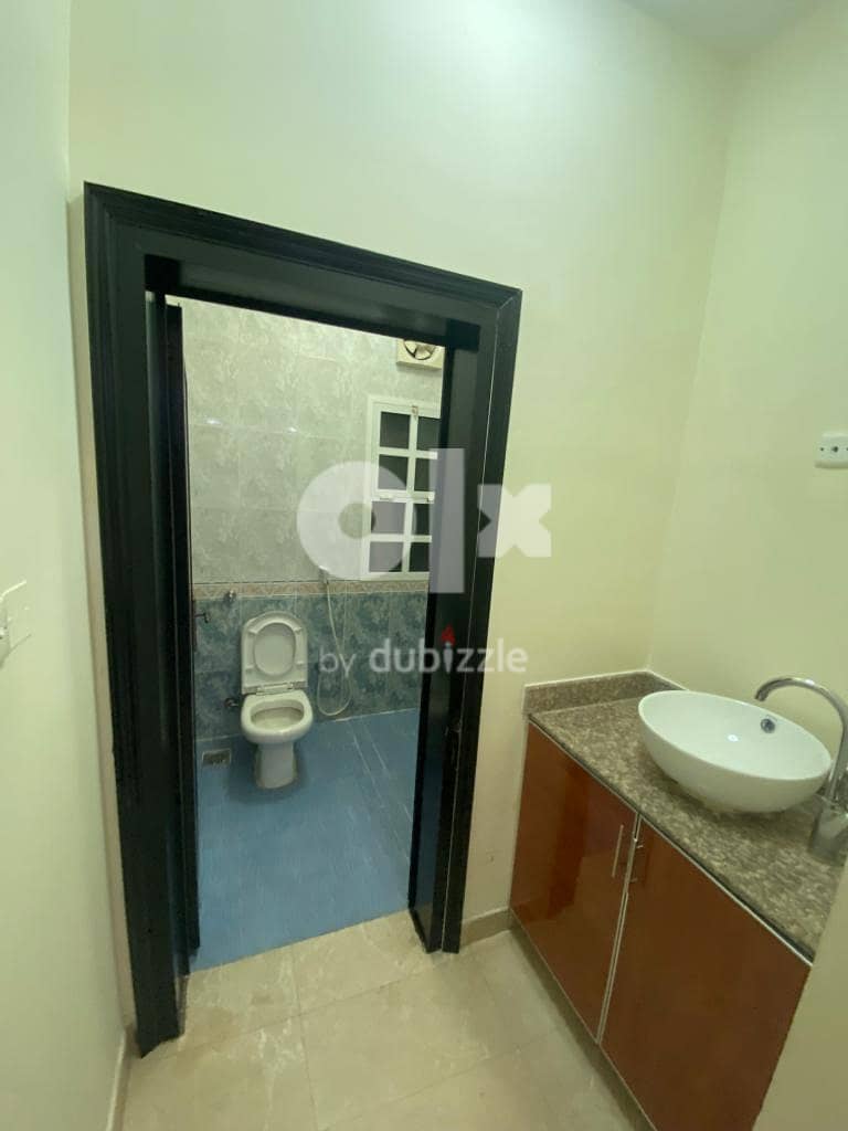 3Bedroom flat in North Ghobra near Fatima super market 8