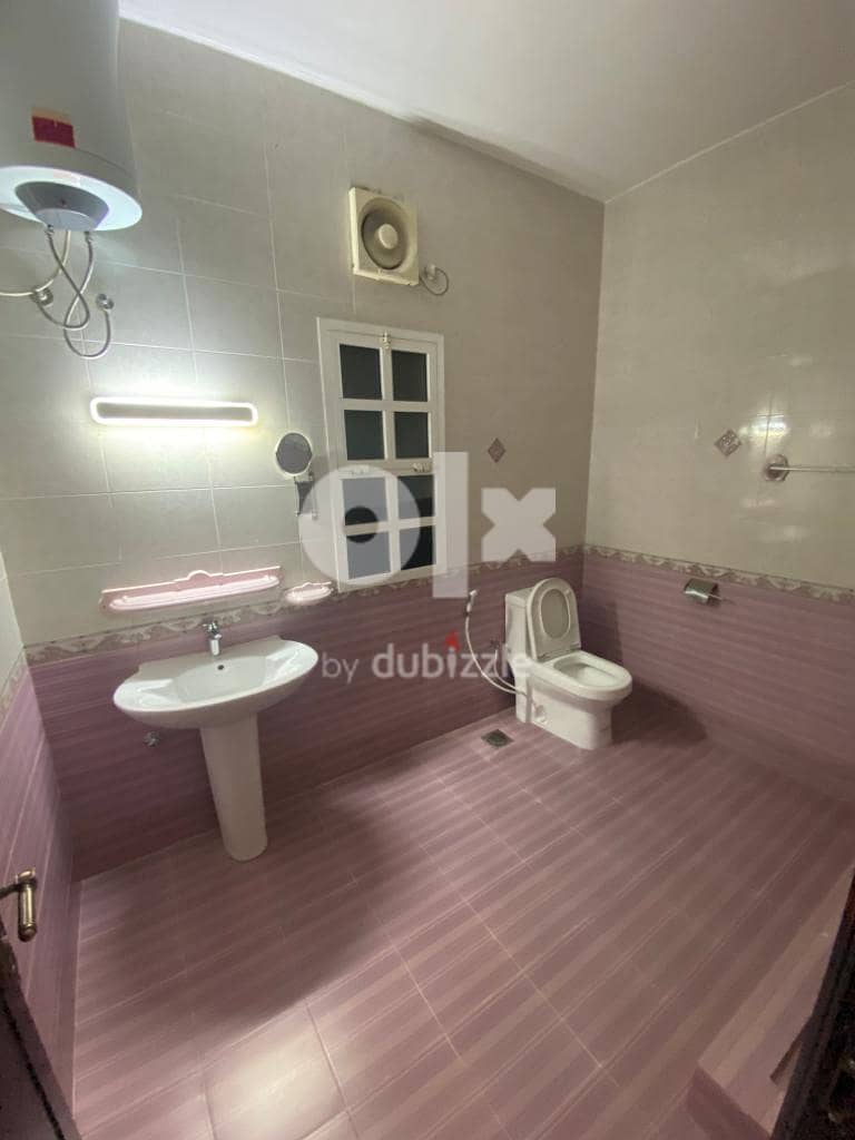 3Bedroom flat in North Ghobra near Fatima super market 9