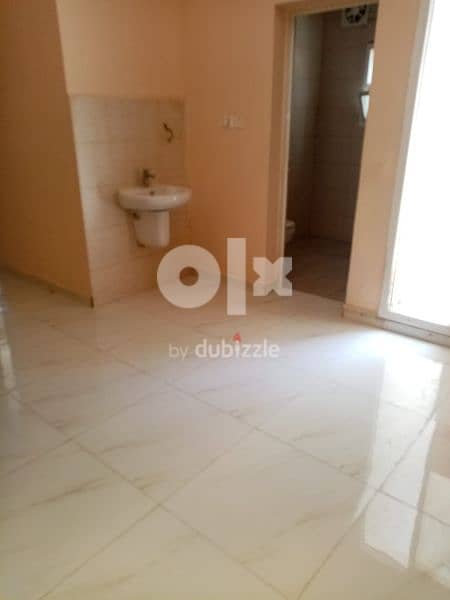 94052673Bathroom attached rooms. alkhuwair. con. no. 94052673 1