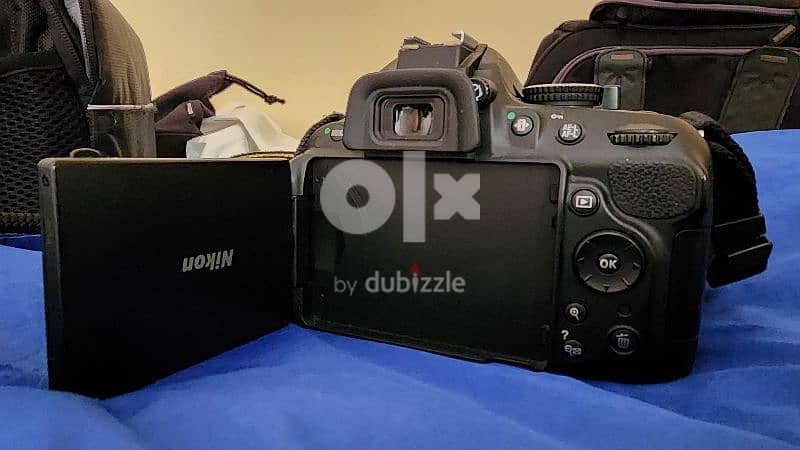 Nikon DSLR D5200 urgent sale 1