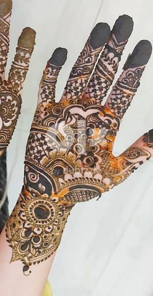 beautiful henna design for all events 6