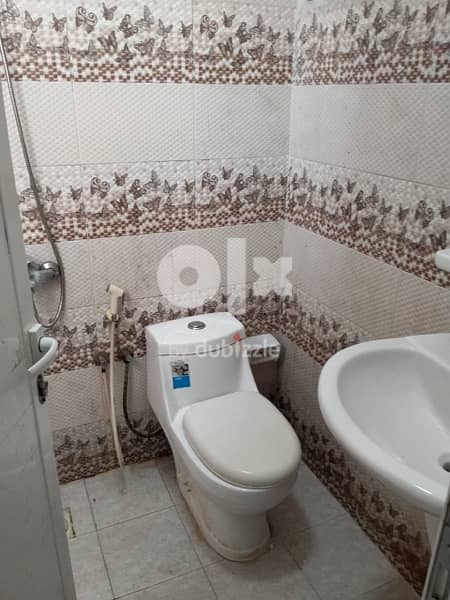 شقة للعوائل غرفتوصاله120 ريال بالواتسابflat for rent 4 family 120RO 6